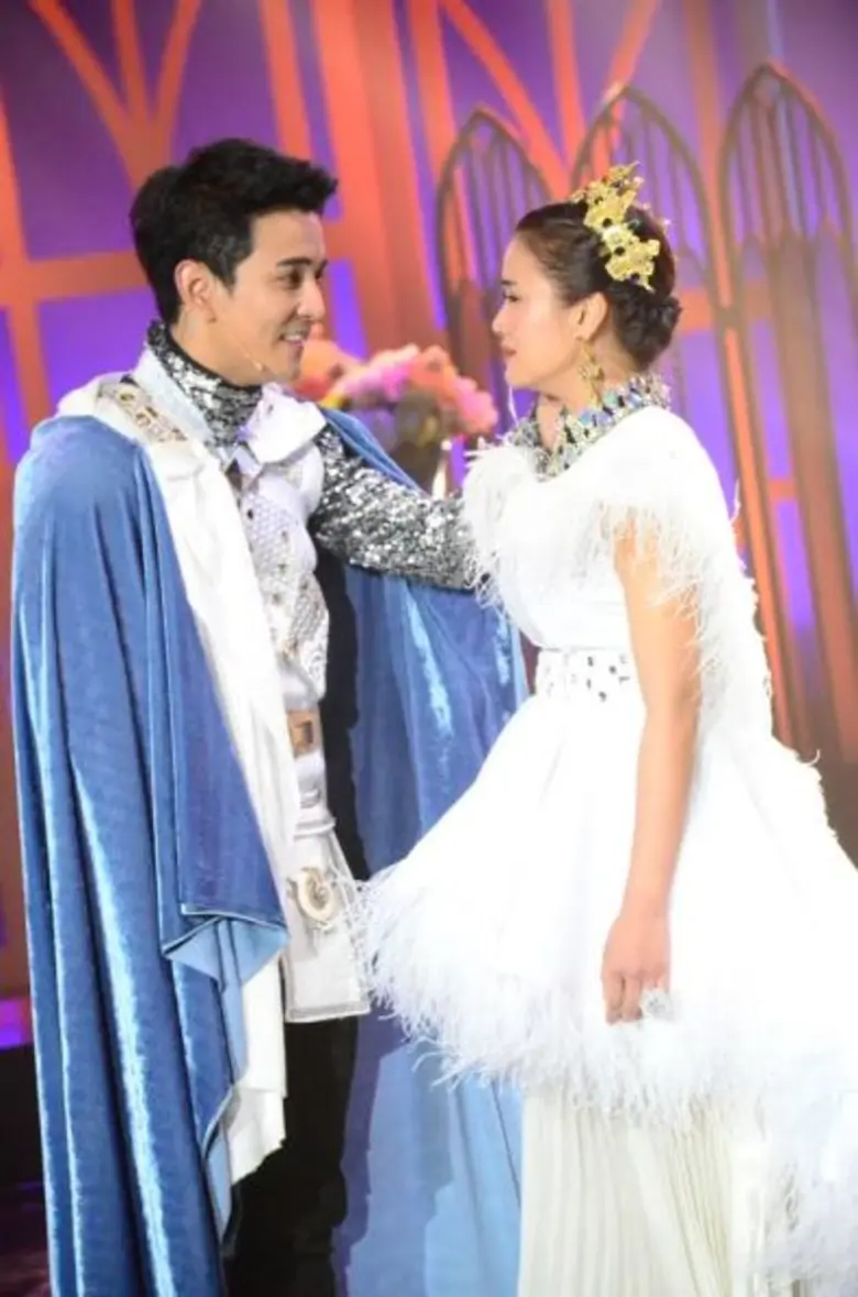 ทีวีไกด์: รายการ “4โพดำ การละคร” “ชมพู่ ก่อนบ่ายฯ” แปลงโฉมเป็นเจ้าหญิงแสนหวาน ประชันมุขซึ้ง&ฮากับ “แก๊ง 4โพดำ”