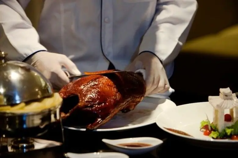 เป็ดปักกิ่ง เป็นอีกหนึ่งเมนูที่ทุกคนชื่นช...