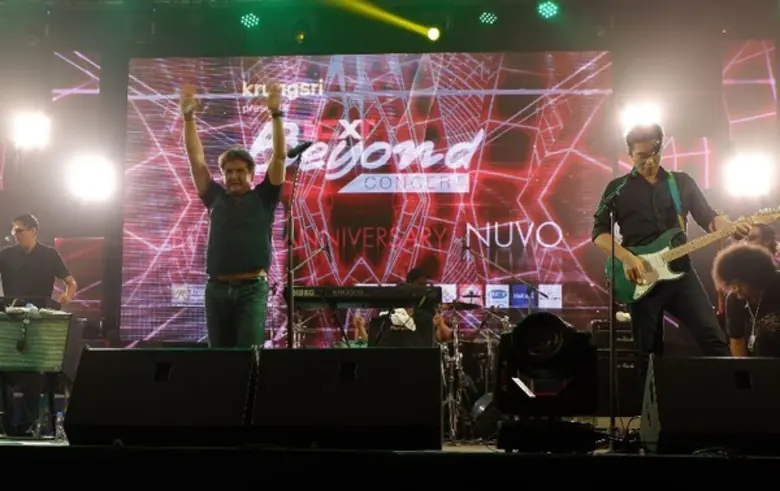 “เน็กซ์” ตอกย้ำความเป็นผู้นำสื่อ “อินสโตร์ เรดิโอ” คว้ารางวัล สุดยอดนวัตกรรม ปี 2017 พร้อมประกาศเดินหน้ารุกตลาดโชว์บิซ ประเดิม 3 คอนเสิร์ตคุณภาพ