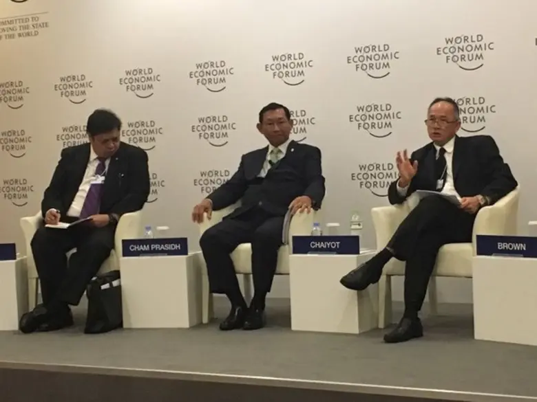 ผู้บริหารเอบีบีร่วมอภิปรายในงาน World Economic Forum on ASEAN 2017