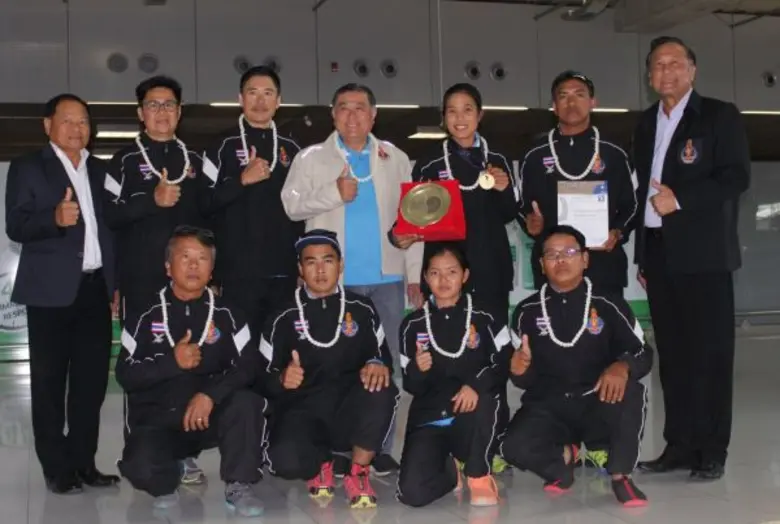 นาวาอากาศเอก วีระยุทธ ดิษยะศริน นายกสมาคม...