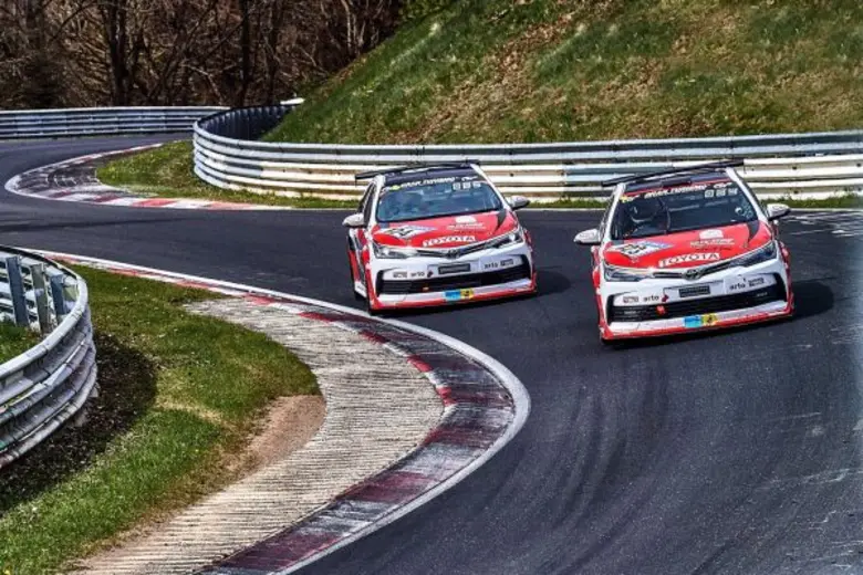 โตโยต้า กาซูเรซซิ่ง ทีมไทยแลนด์ (Toyota G...