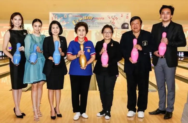 ม.ร.ว. จิยากร อาภากร เสสะเวช ร่วมกับ ชัญญ...