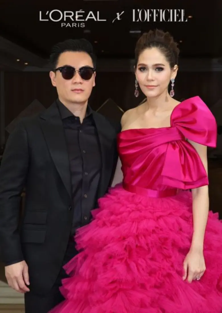 “ชมพู่” เจิดจรัสเปล่งประกาย! บนพรมแดงคานส์ ในโททัลลุค “Glamorous Gold…สวยเลอค่าเจิดจรัส”