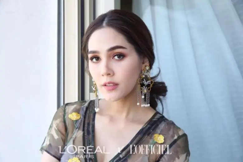 ส่องเมคอัพเดย์ลุค “ชมพู่” เลือกเครื่องเพชรสุดหรู ก่อนเดินพรมวันสุดท้าย