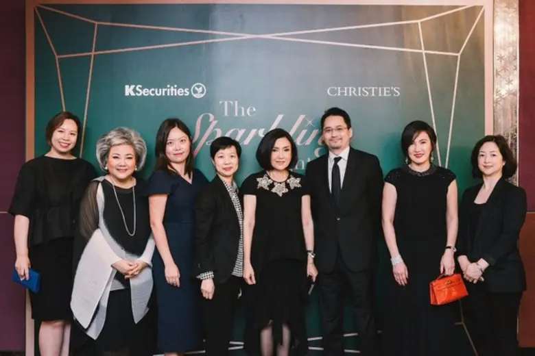 นายธิติ ตันติกุลานันท์ ประธานกรรมการบริหา...