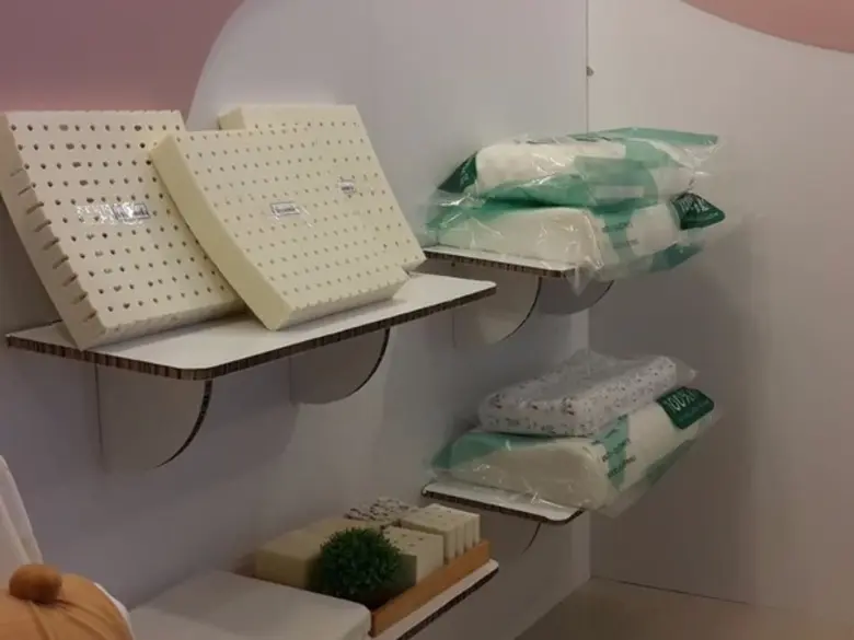 SMEs แปรรูปยางพารา จ่อขอ มอก. กว่า 10 ราย สมอ. เตรียมลงใต้พัฒนาผู้ประกอบการยางผลิตสินค้าให้ได้มาตรฐาน เร่งนำยางธรรมชาติมาใช้ในอุตสาหกรรมให้มากขึ้น