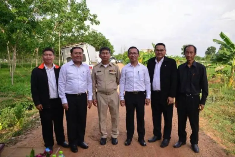 นายชูเกียรติ นามบุญเรือง ผู้อำนวยการสำนัก...