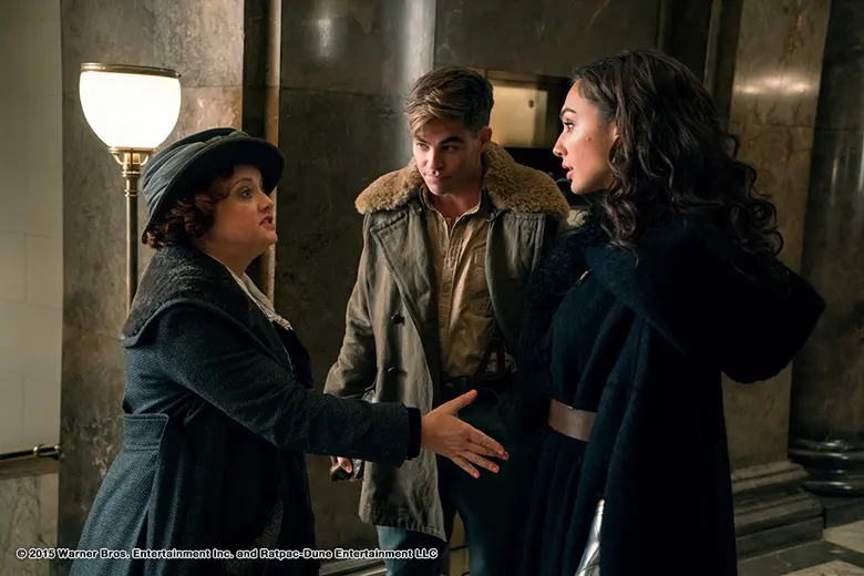 ปล่อยภาพจากหนังมาแบบจัดเต็มกับภาพยนตร์ซูเ...