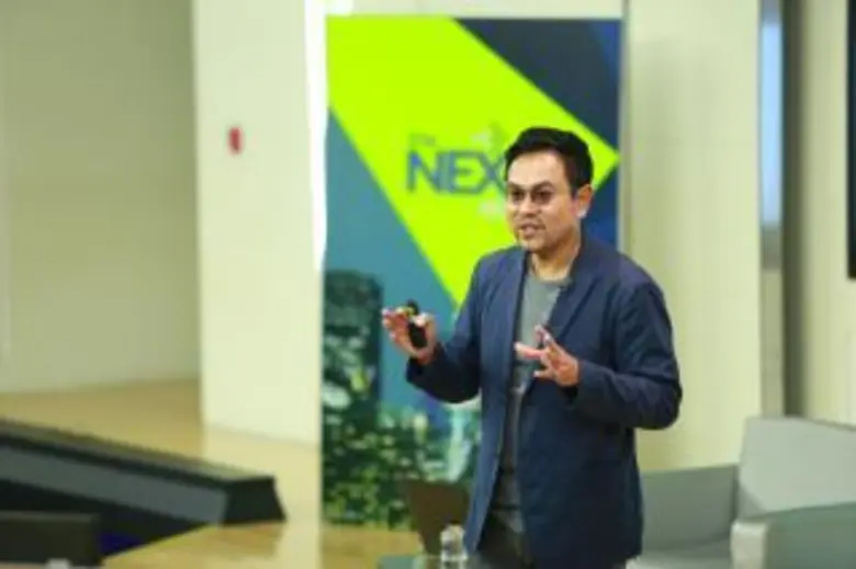 คุณธนวัฒน์ สุขัคคานนท์ กรรมการผู้จัดการ บ...