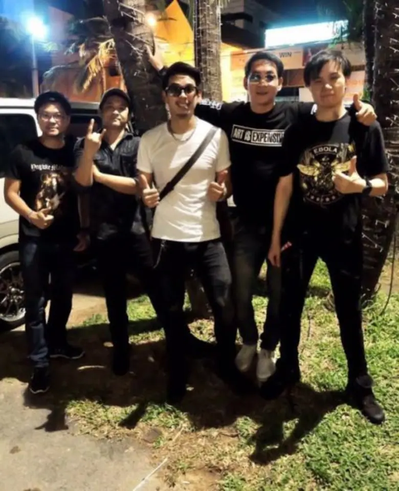 TMG RECORD ส่ง วงฮาร็อค และ วง STOMP ร่วมคอนเสิร์ตการกุศล จากใจ…สู่มือ ซื้ออุปกรณ์การศึกษาให้โรงเรียนชายแดนไทย-กัมพูชา