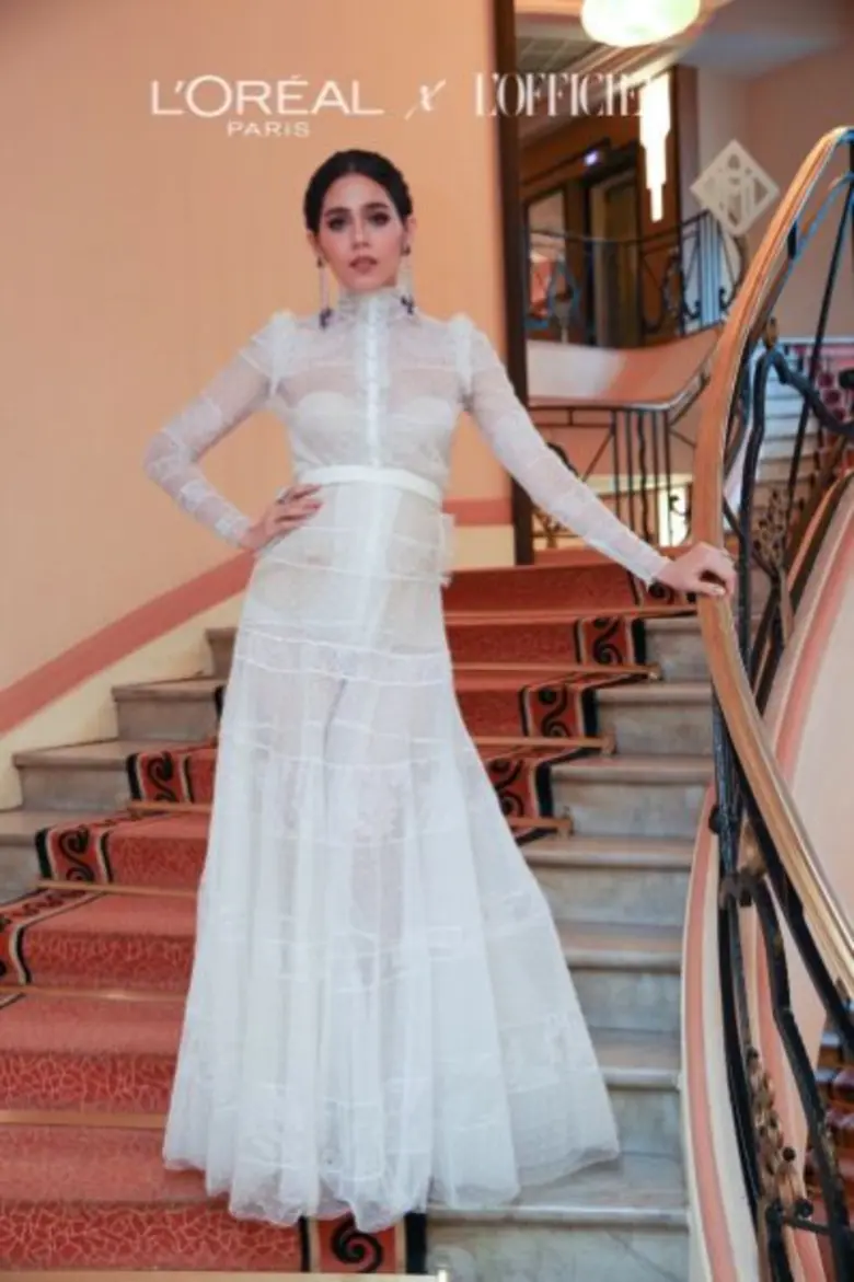 ชมพู่ กับลุคเซ็กซี่เบาๆร่วมปาร์ตี้ดินเนอร์เอ็กซ์คลูซีฟ