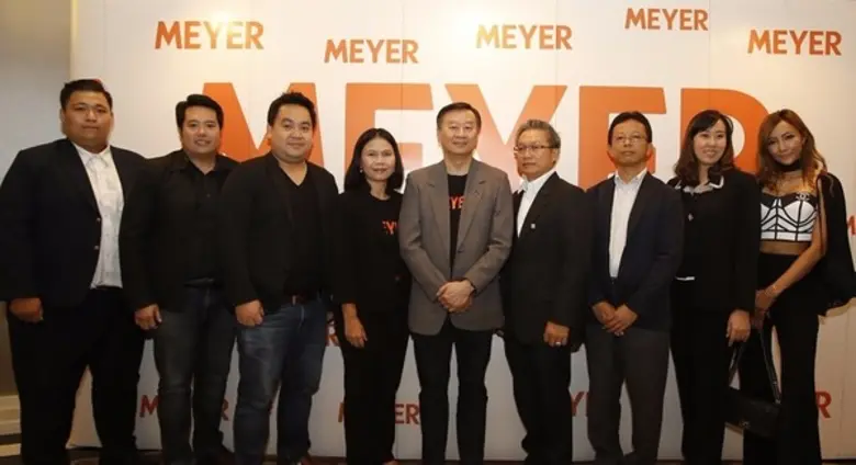 มร. โจเซฟ เคซีโล กรรมการและผู้จัดการทั่วไ...