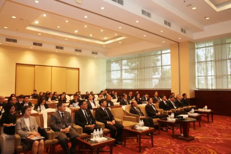 เมื่อวันที่ 17 พฤษภาคม 2560 นายอาคม เติมพ...