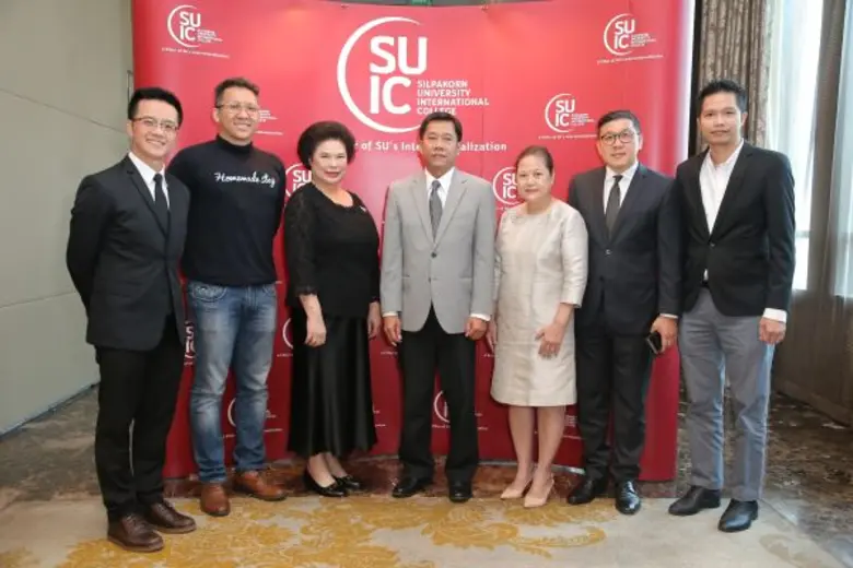 ผศ.ดร.วันชัย สุทธะนันท์ อธิการบดี ม.ศิลปา...