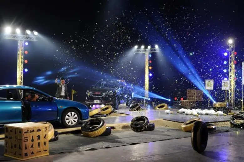 ทีวีไกด์: รายการ “STEP RIGHT UP ใครเก่ง...ใครได้ ล่าขุมทรัพย์” “หนุ่มใหญ่วัยเก๋า” ชาวแพร่ ลุยเดี่ยวเล่นสตาร์ตมาสไตรก์! คว้า “อีซูซุคันที่ 18” ไปครอง!!!