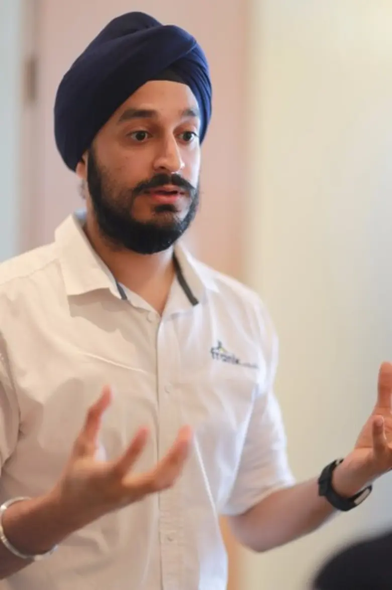 แฟรงค์ อินชัวรันส์ โบรกเกอร์ (FRANK INSURANCE BROKER) ผู้ให้บริการประกันภัยรถยนต์ออนไลน์ frank.co.th ครบรอบ 1 ปี ประกาศกร้าวตั้งเป้าโต 100 ล้านบาทปีนี้ ชูธงเป็นประกัน Insurance of The Future ในยุคไทยแลนด์ 4.0