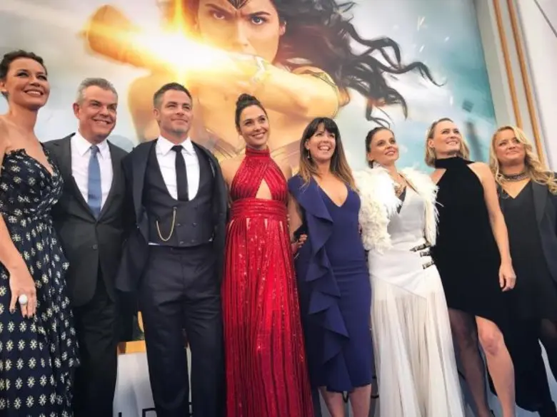 เปิดตัวกันไปอย่างเป็นทางการแล้วกับภาพยนตร...