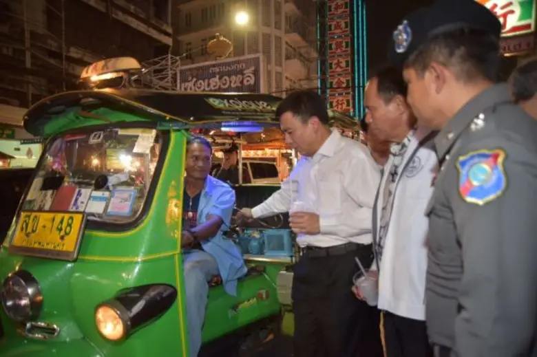 "พงษ์ภาณุชวนชิม Street Food อาหารริมทาง" เยาวราช สุข สนุก อร่อย ปลอดภัย