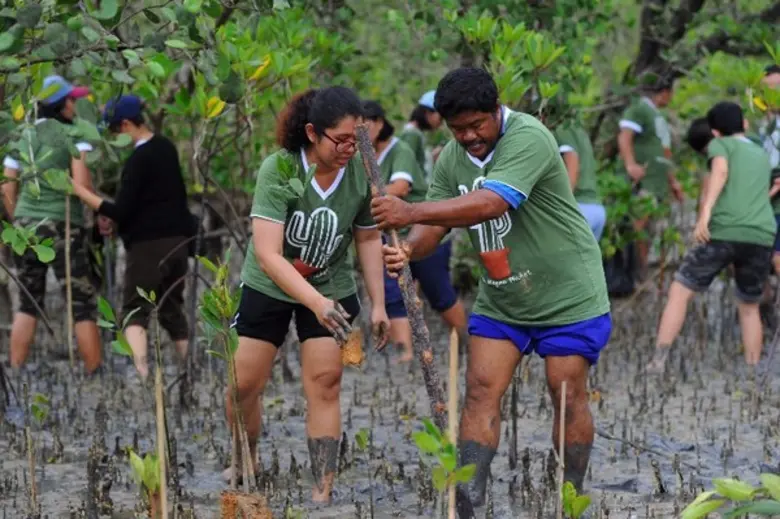 ลากูน่าภูเก็ตปลูกต้นไม้ 2 พันต้น ในโครงการร่วมสร้างชุมชนสีเขียว ปีที่ 11