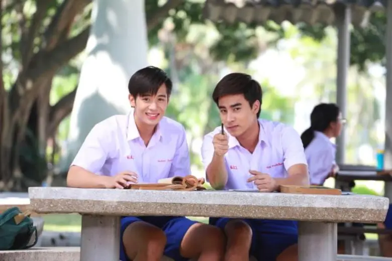 ตอนที่ 5 วันศุกร์ที่ 26 พฤษภาคม 2560 ก้องภพ (ฟีฟ่า ...