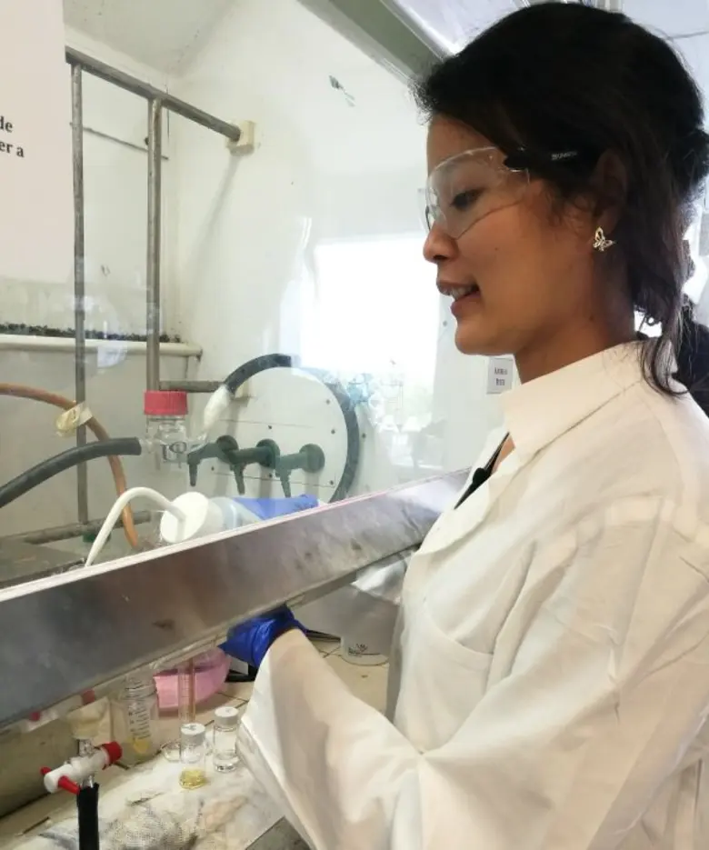 ดร.มัตถกา คงขาว นักวิจัยห้องปฏิบัติการนาโ...