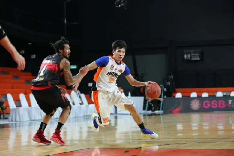 GSB TBL 2017 “ออมสิน ไทยแลนด์บาสเกตบอลลีก 2017” (Leg1) ทีมแมดโกท ชนะ ทีมโมโนแวมไพร์ ด้วยสกอร์ 104 : 95 คะแนน ณ Stadium 29 (สนามสเตเดียม29) ถนนชัยพฤกษ์