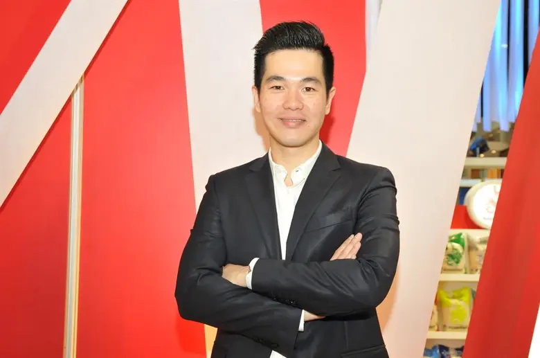 บริษัท สุนทรธัญทรัพย์ จำกัด และบริษัท ทีอ...