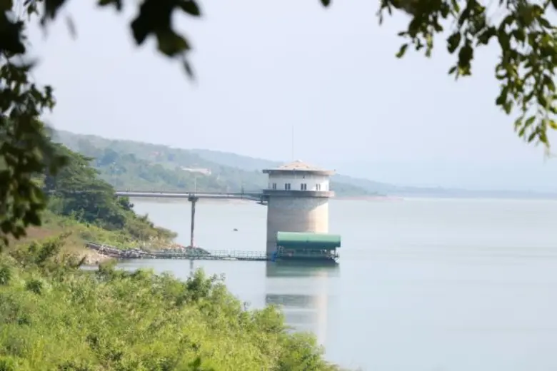 ฝนหลวงฯ ปฏิบัติการลุ่มรับน้ำเขื่อนลำตะคอง เน้นระมัดระวังไม่ให้กระทบพื้นที่น้ำหลาก