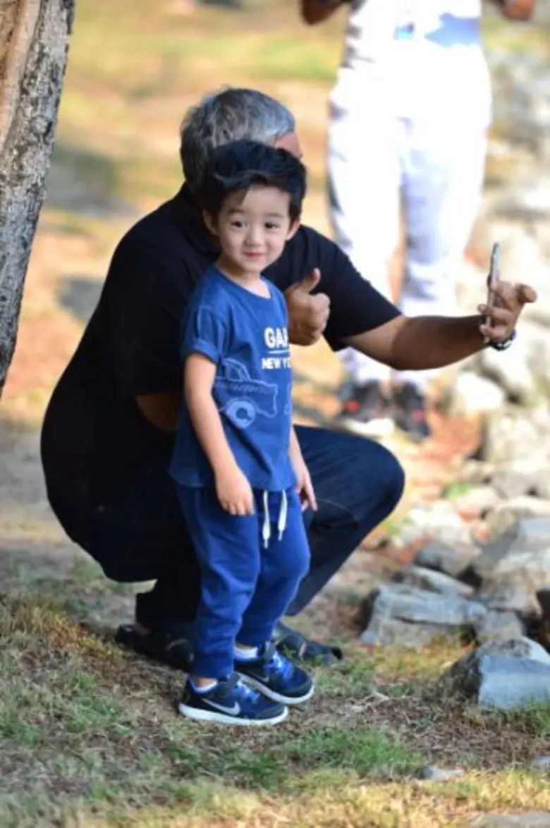 “โซ่เสน่หา” เติมความน่ารัก สดใส ส่งท้าย ดึง “ณดล” ชิมลางละครเรื่องแรก พร้อมชวนโหวตโค้งสุดท้ายกิจกรรม “หนูน้อยโซ่เสน่หา”