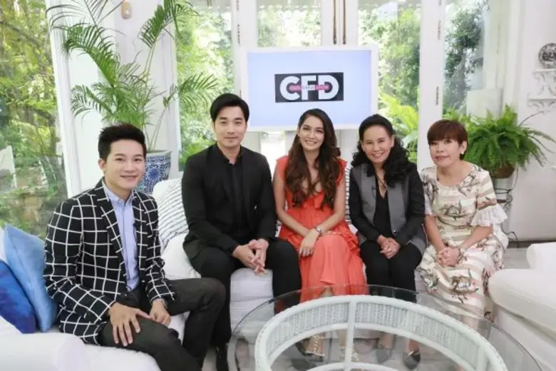 รายการ "คลับ ฟรายเดย์ โชว์ based on celeb...