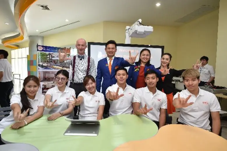 สจล. ดันไทยศูนย์กลางการศึกษาด้านนวัตกรรมของภูมิภาค ผนึกกำลังทุกสถาบันเน้นหลักสูตรภาษาอังกฤษหนุนอุตสาหกรรม New S-Curve