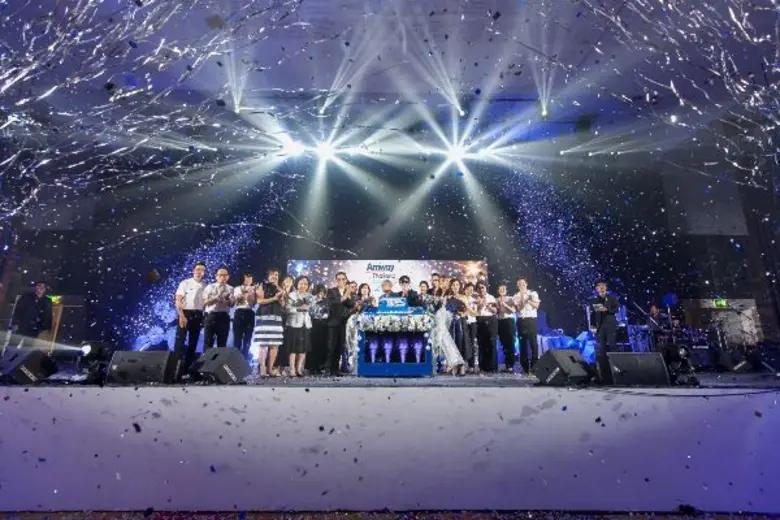 แอมเวย์ จัดงานฉลองครบรอบ 30 ปี ณ บริษัท แ...