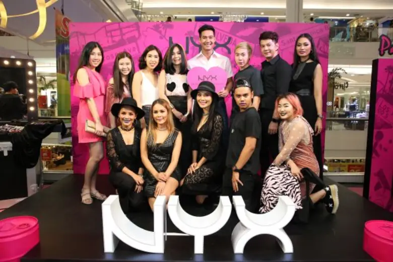 แรงไม่หยุด! NYX Professional Makeup ดึง เวียร์ ศุกลวัฒน์ ร่วมเรียกเสียงกรี๊ดจัดแกรนด์โอเพนนิ่งเปิดช็อปใหม่ที่ สาขา แฟชั่น ไอส์แลนด์