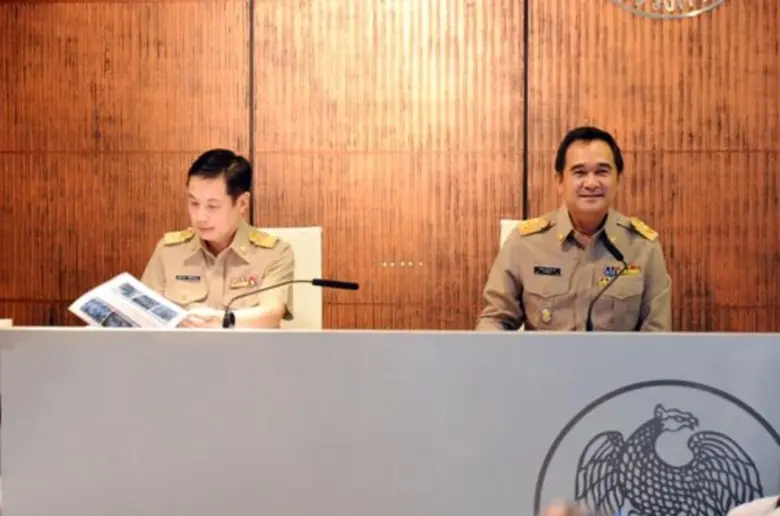 นายกฤษฎา จีนะวิจารณะ ผู้อำนวยการสำนักงานเ...