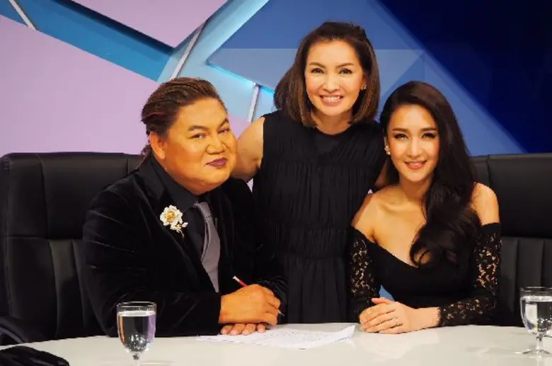 ลุ้นกันมานาน ในที่สุด "เนย โชติกา" กับสาม...