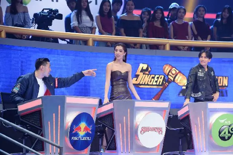 วันอาทิตย์ที่ 4 มิถุนายนนี้ ตามชมรายการ "...