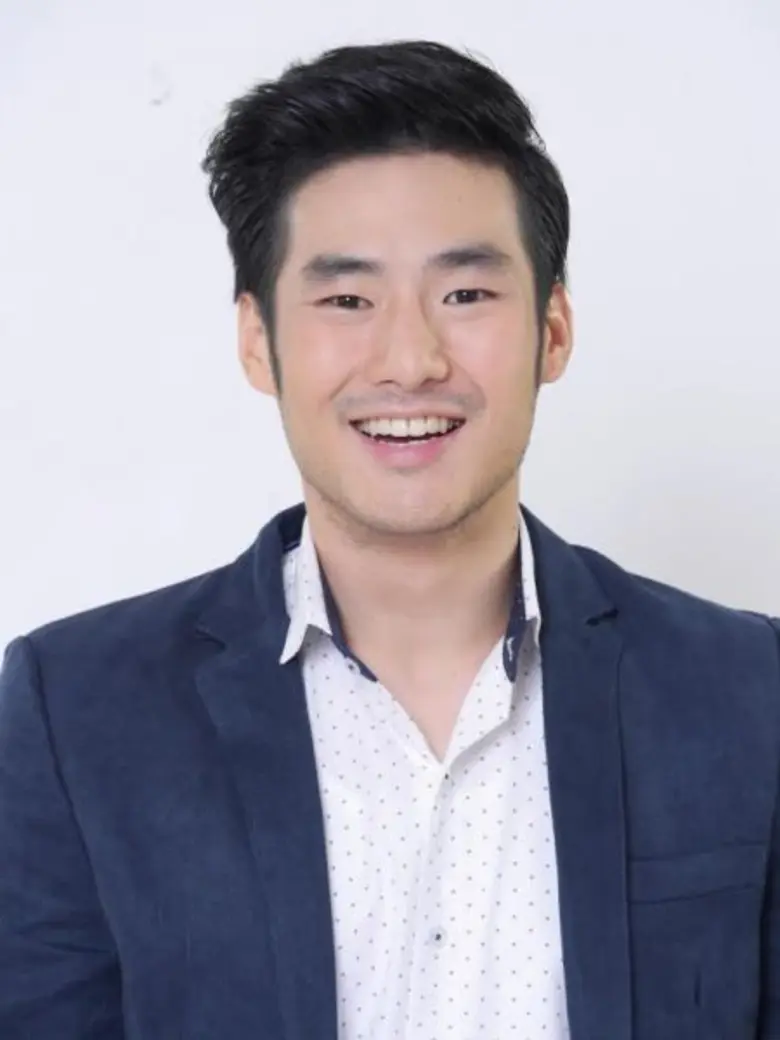 รายการ โต๊ะข่าวบันเทิง : เวลา 09.45 น. พบ...