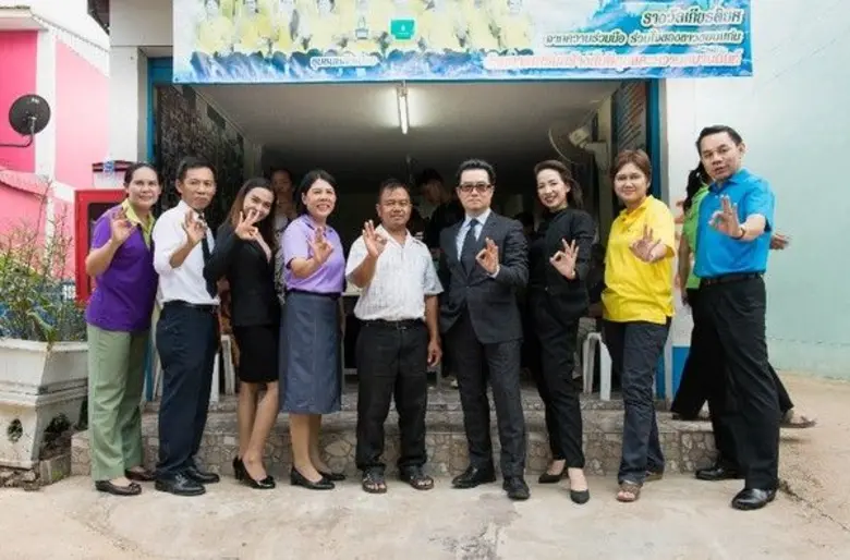 ผู้บริหารและพนักงานโรงแรมพูลแมน ขอนแก่น ร...