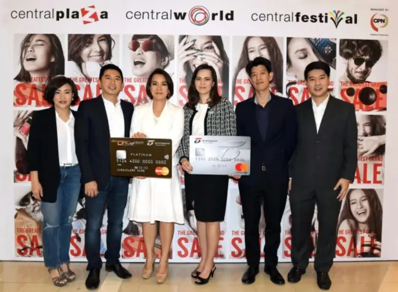 นางธีรนารถ พ่วงมหา(คนที่ 3 จากซ้าย) ผู้อำ...