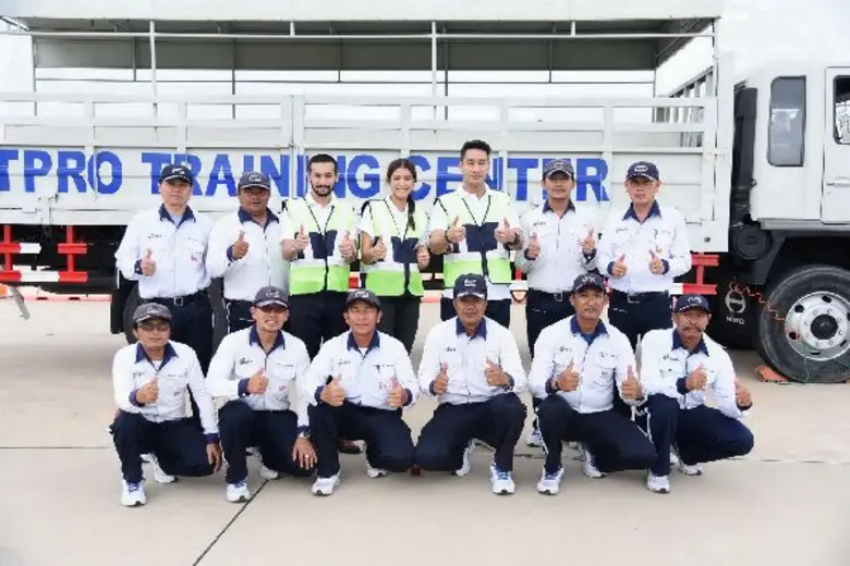 “ป้อง – แนท – นิว” โกยความรู้ขับขี่ปลอดภัยกับ TPRO กลับบ้านเต็มกระบุง!