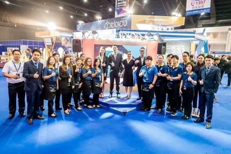 อภิศักดิ์ ตันติวรวงศ์ รัฐมนตรีว่าการกระทร...