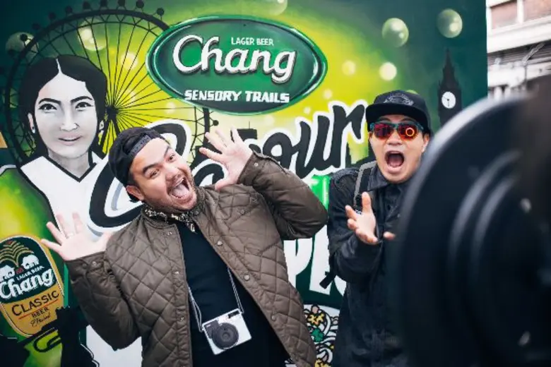 โอ๊ต ปราโมทย์ ปาทาน และ ดีเจเจมส์ ณัฏฐ์ปวินท์ กุลกั...