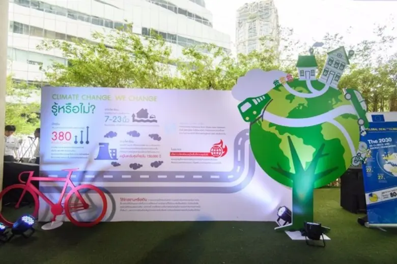 (จากซ้าย) คุณธนัชชา ว่องอมรนิธิ Manager-B...