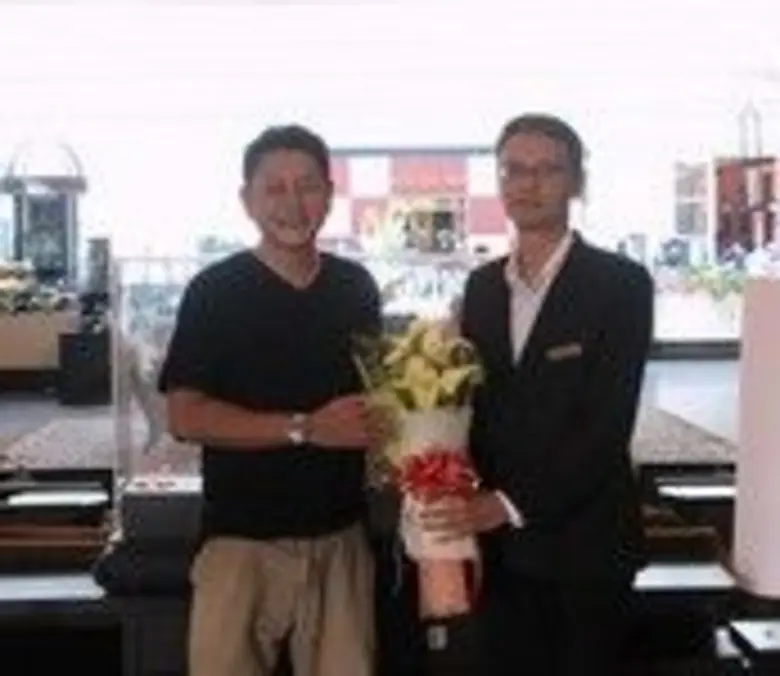 นายจิระพงษ์ สังข์ทอง ผู้จัดการฝ่ายห้องพัก...