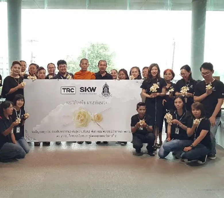 นางสาวภาวิตา ลี้สกุล ผู้อำนวยการสายงานบริ...