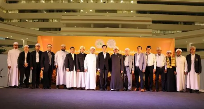 นายสุเมธ ดำรงชัยธรรม กรรมการผู้จัดการ บริ...