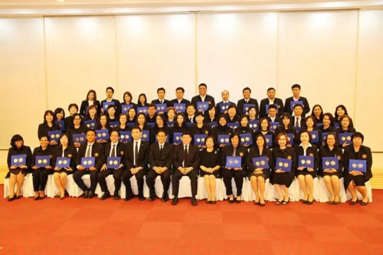 นายอำนวย ปรีมนวงศ์ รองปลัดกระทรวงการคลัง ...