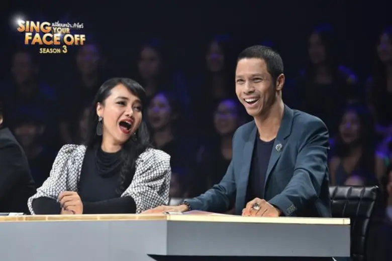 “หนึ่ง – จักรวาร” ลุยทำเพลงสร้างเซอร์ไพรส์ ให้รายการ “เปลี่ยนหน้า...ท้าโชว์ฯ ซีซั่น 3”