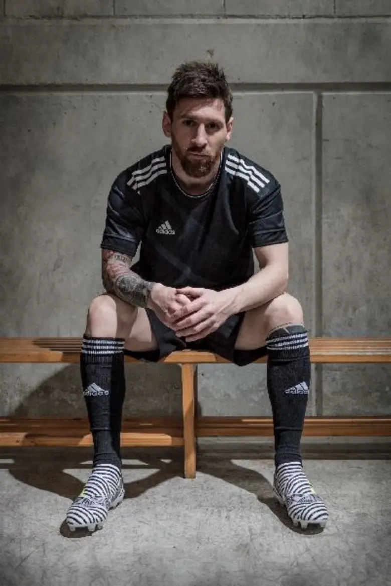 อาดิดาส เปิดตัว Nemeziz รองเท้าฟุตบอลเพื่อเหล่าครีเอเตอร์ ที่เน้นความคล่องตัวและรวดเร็ว